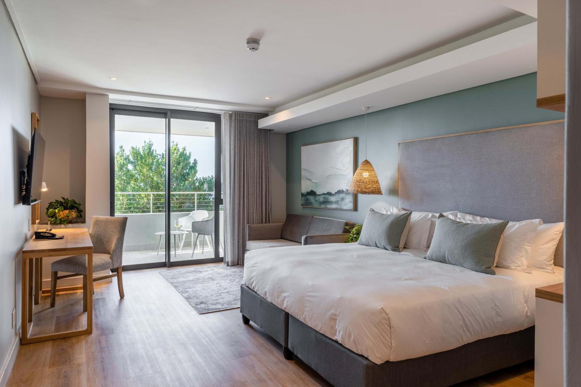 Plett Quarter Hotel - Lion Roars Hotels & Lodges Plettenberg Bay Exterior photo